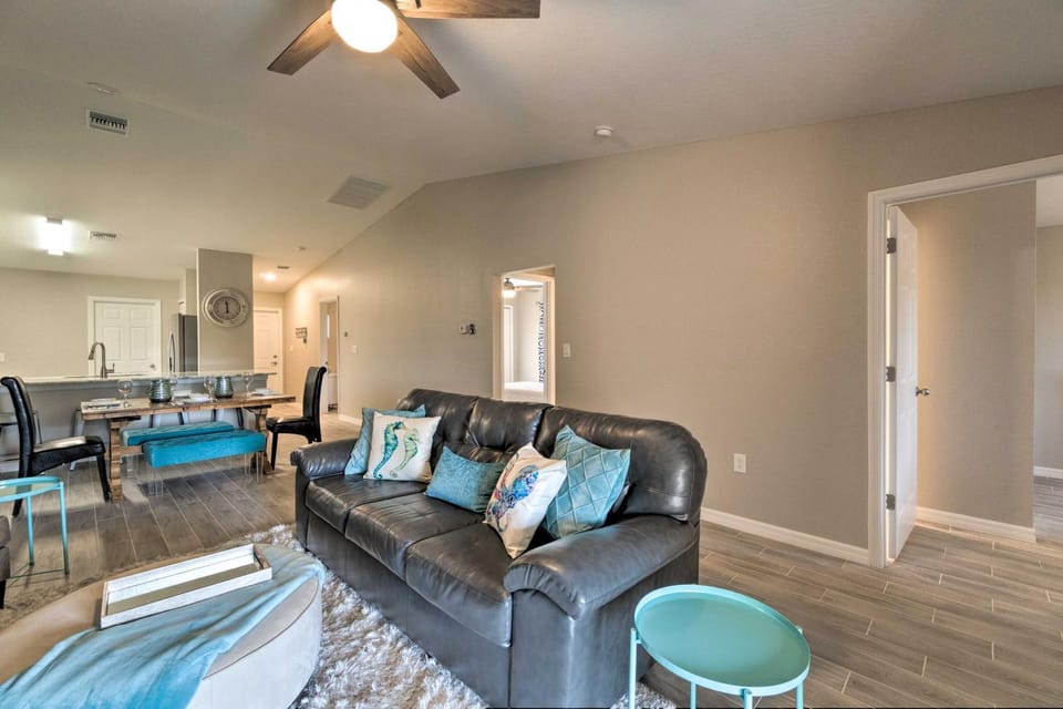 Newly Built Port Charlotte Retreat w/ Patio! Villa in South Gulf Cove