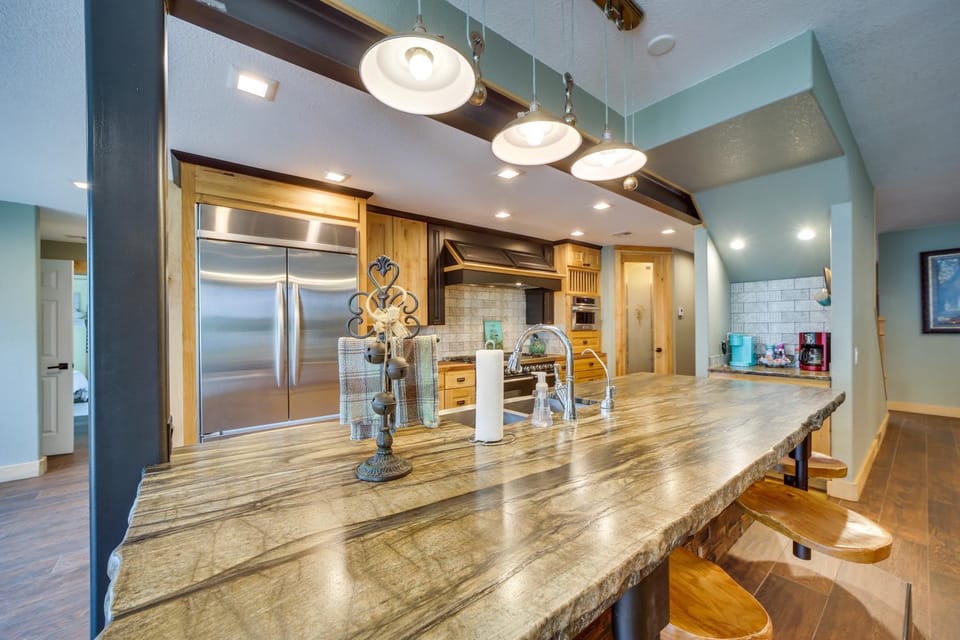 Hot Tub, Game Room & More! Lakefront Home in Afton House in Ozark Mountains