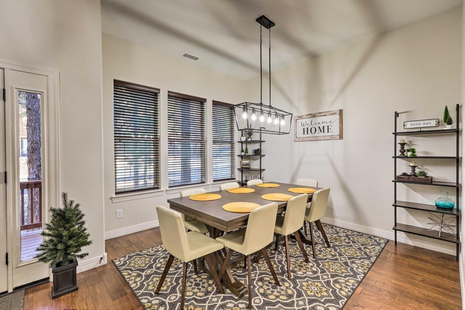 Flagstaff Family Getaway ~ 4 Miles to Downtown! House in Flagstaff