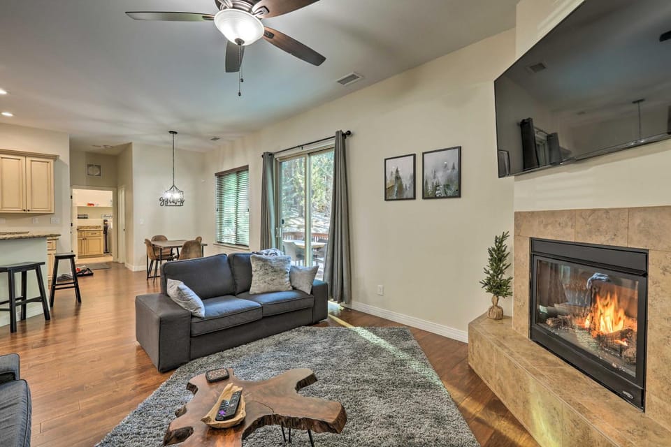 Flagstaff Family Getaway ~ 4 Miles to Downtown! House in Flagstaff