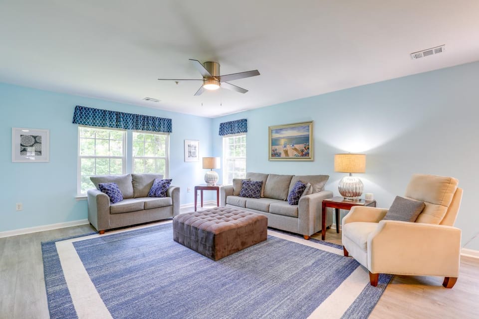 Swim, Golf & Relax: Resort Condo in Myrtle Beach! House in Carolina Forest