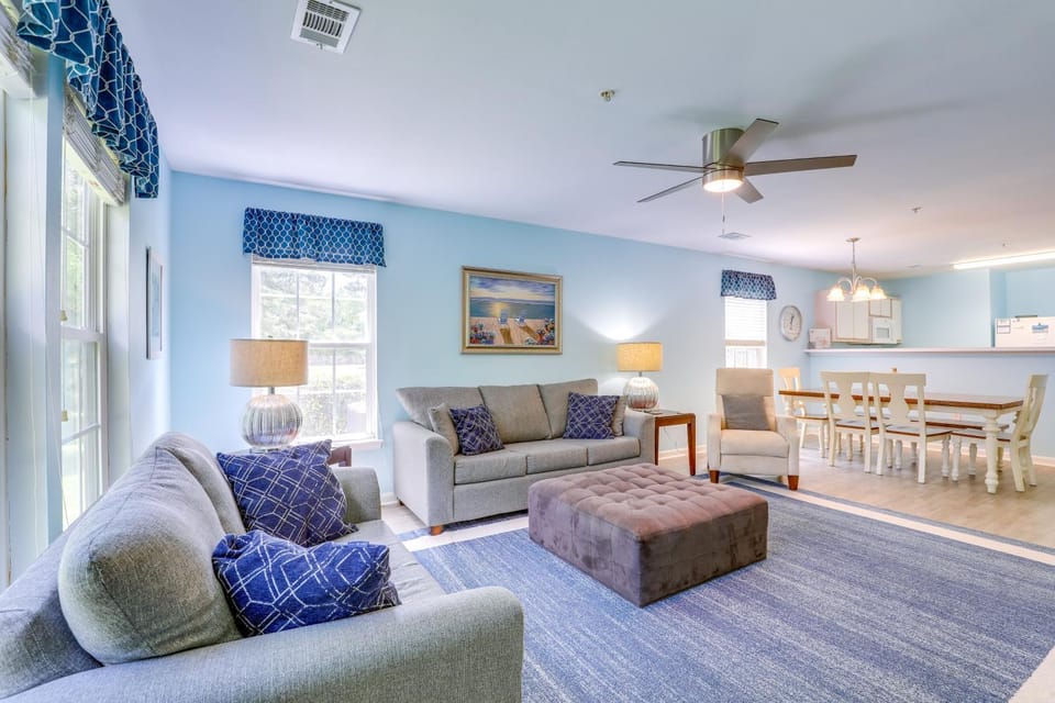 Swim, Golf & Relax: Resort Condo in Myrtle Beach! House in Carolina Forest