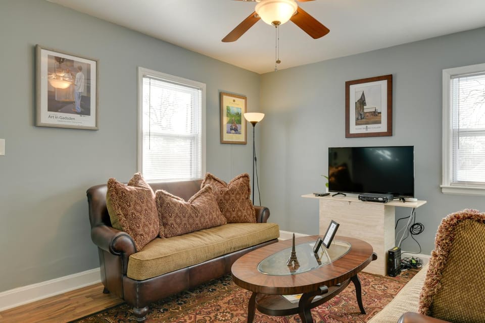 Renovated Charlotte Bungalow - 3 Mi to Downtown! House in Charlotte