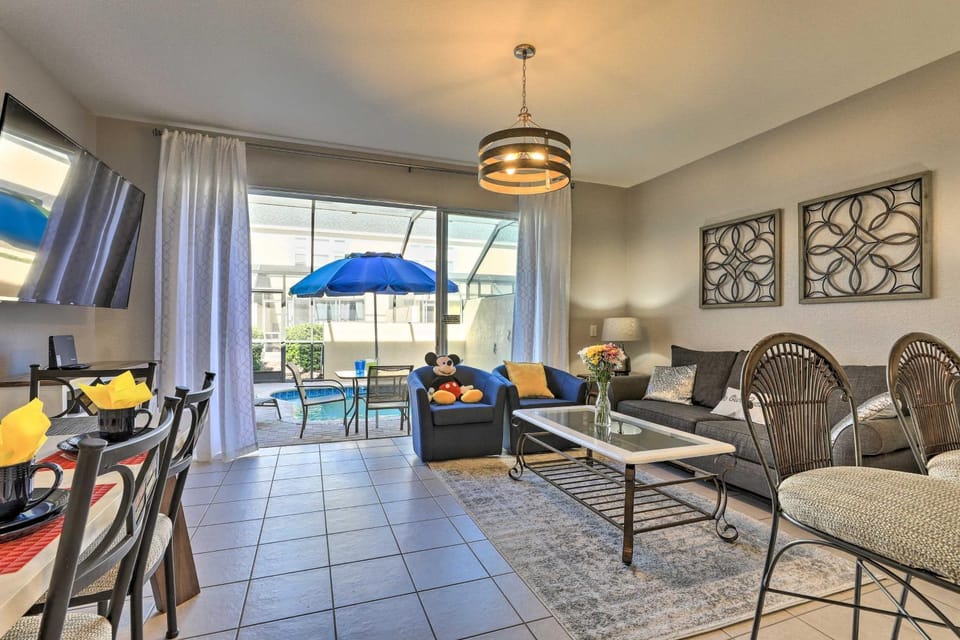 Private Cocktail Pool: Kissimmee Resort Retreat! House in Windsor Hills