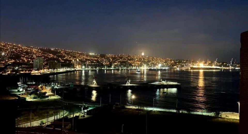 HOM I Loft Vista al Mar I Parking I Playa I 4Pax Apartment in Valparaiso