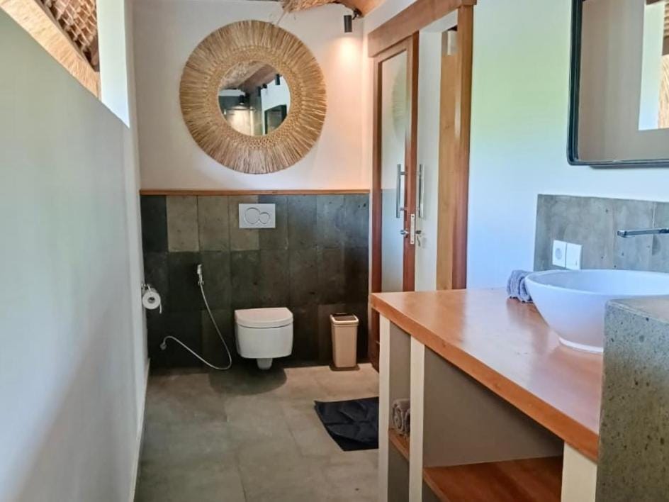 Emocean Beach Boutique Dive Resort Hotel in Abang