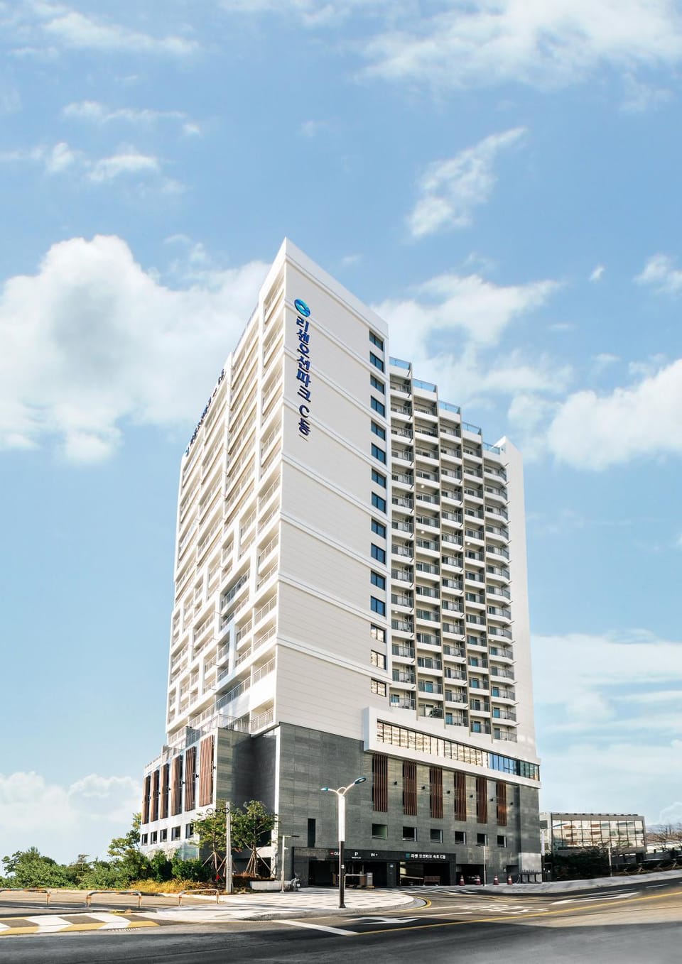 Risen Ocean Park Hotel Apartment hotel in South Korea