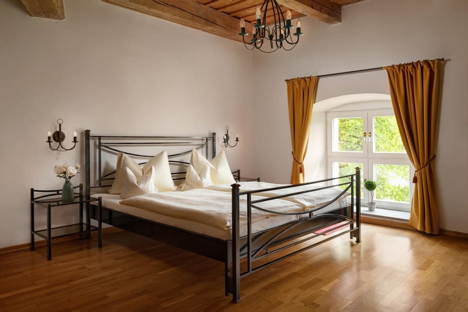 Klosterhof St. Salvator Apartment in Upper Austria