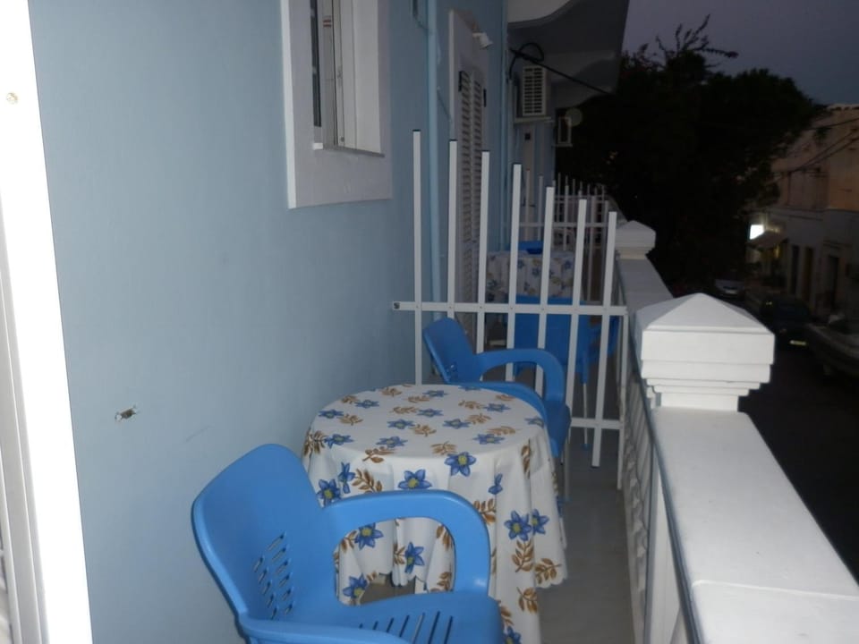 View (from property/room), Balcony/Terrace