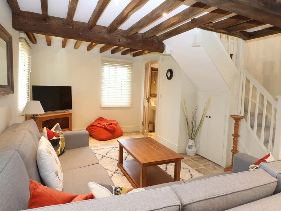 Morgans Farmhouse House in West Oxfordshire District