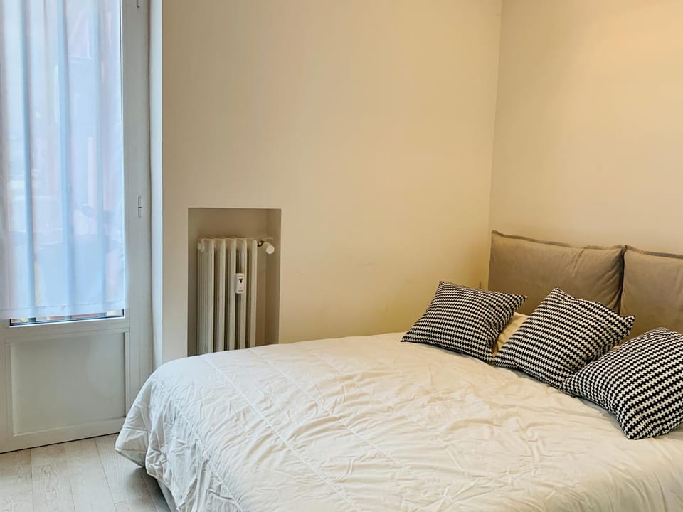 Comfortable studio in via Stromboli Apartment in Milan