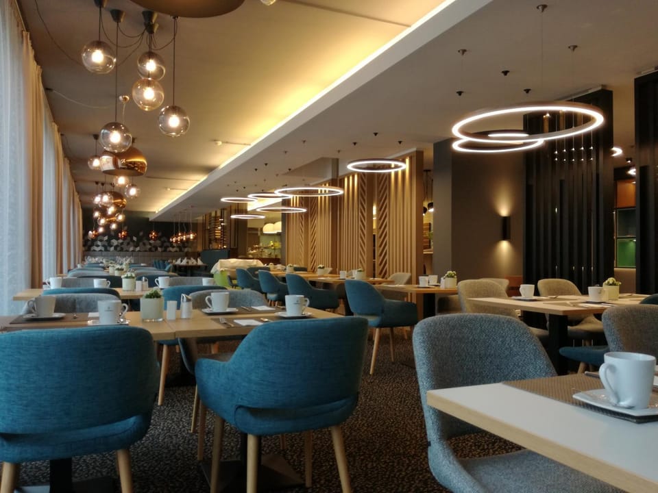 Restaurant/places to eat, Breakfast