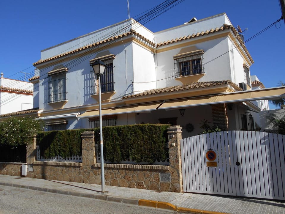 300-Meter-bis-zum-Strand-Caracola-Wohnung-mit-Garten Apartment in Chipiona