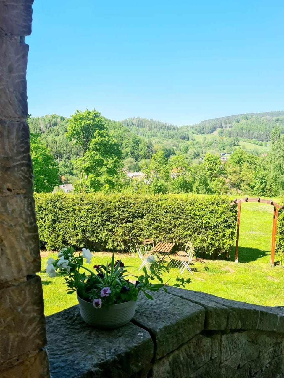 Garden, Garden view, Mountain view