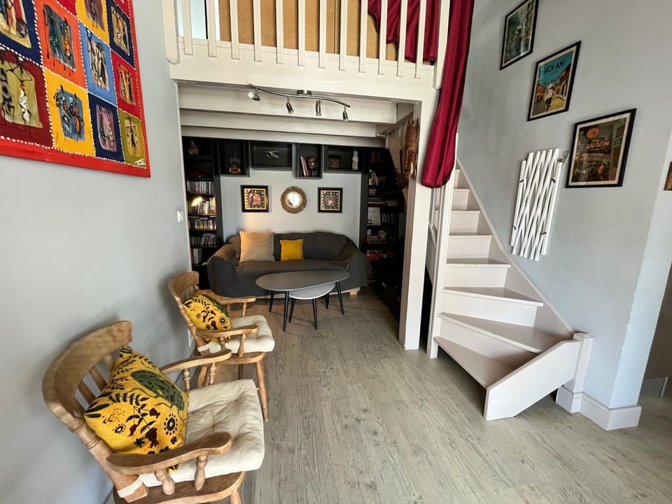 Spacieuse et belle villa climatisée pour 9 couchages, Wifi, piscine commune, 250 m de la plage dans résidence LRMA6465 Villa in Portiragnes