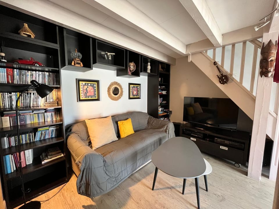 Spacieuse et belle villa climatisée pour 9 couchages, Wifi, piscine commune, 250 m de la plage dans résidence LRMA6465 Villa in Portiragnes