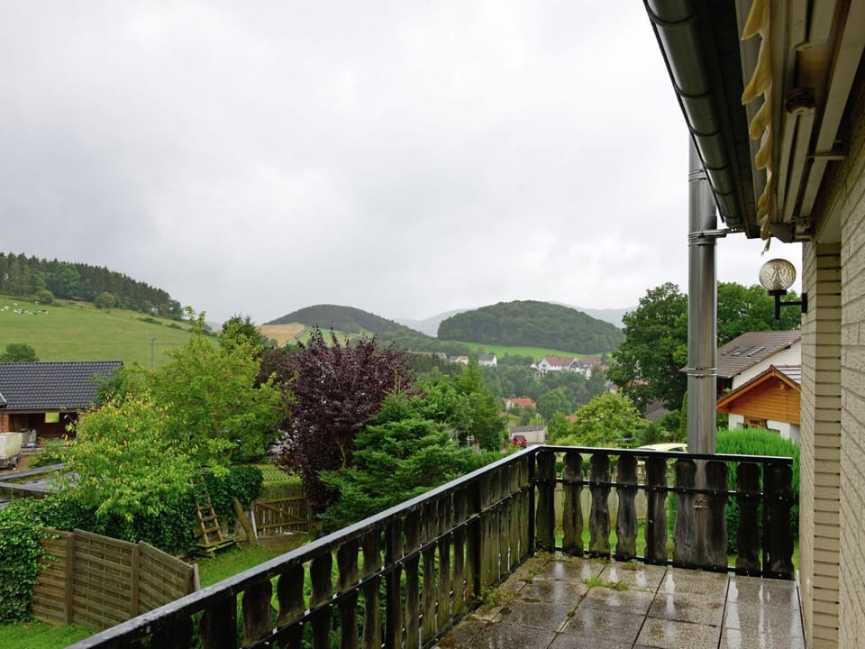 Neighbourhood, Balcony/Terrace