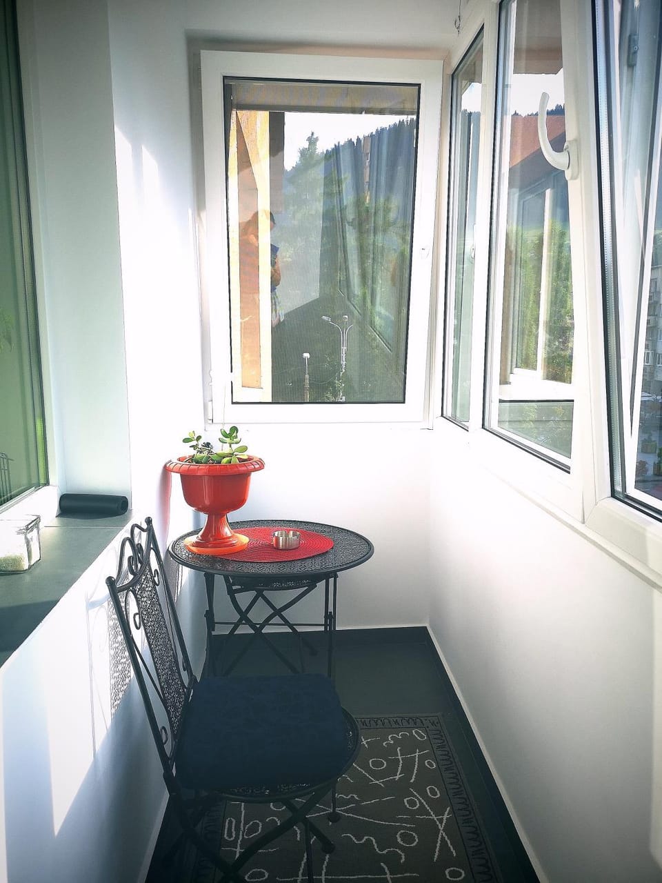 View (from property/room), Balcony/Terrace, Seating area