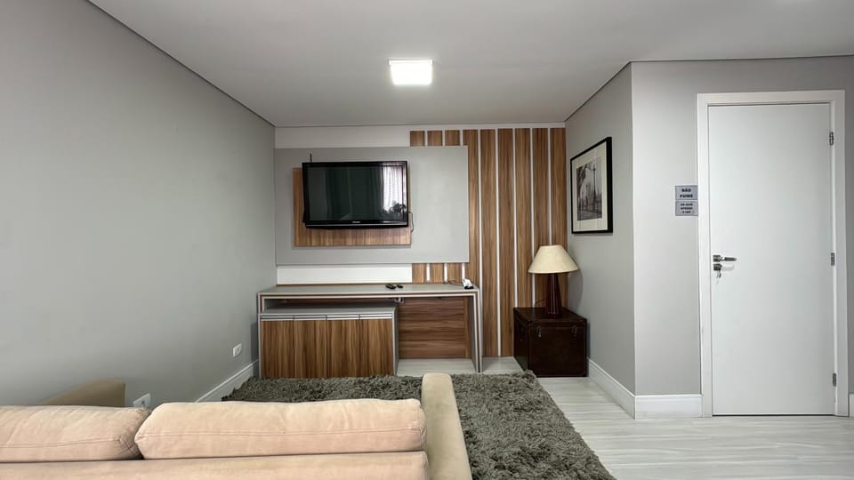 Communal lounge/ TV room, TV and multimedia, Living room