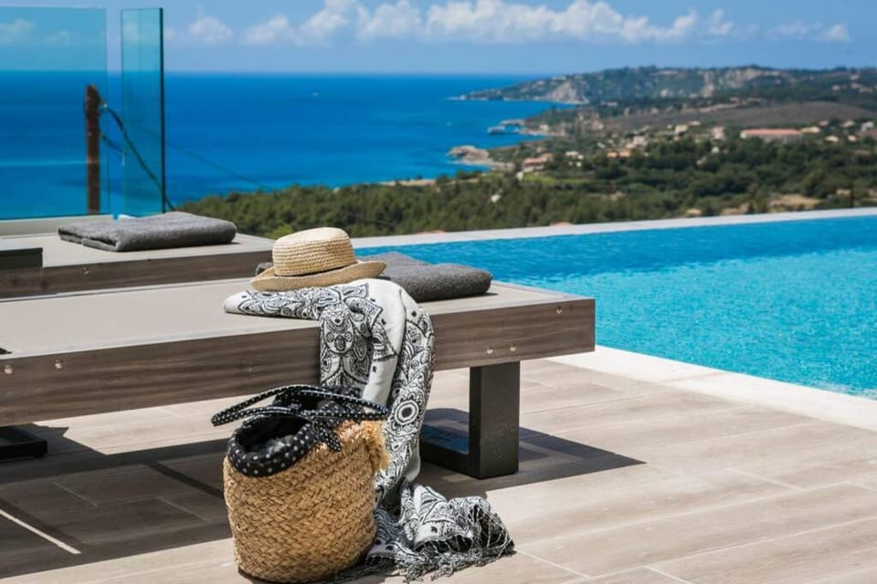 Color villas-New Villa Green at Trapezaki with private pool Villa in Cephalonia
