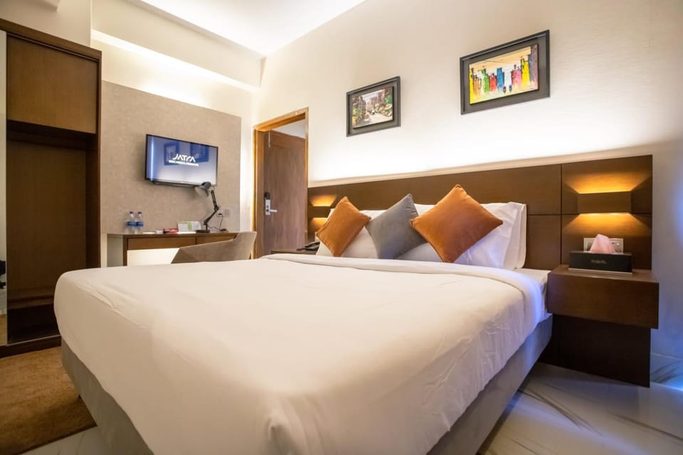 Jatra Flagship Chattogram City Centre Hotel in Bangladesh