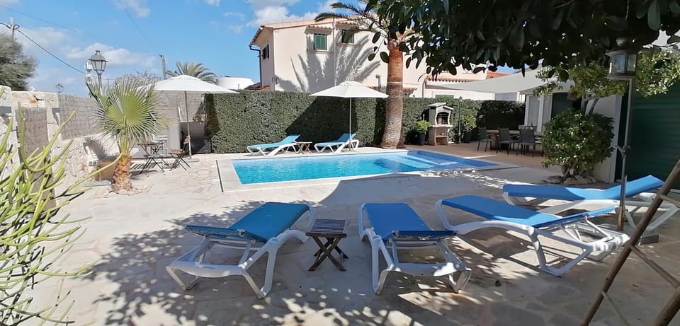 Balcony/Terrace, Swimming pool