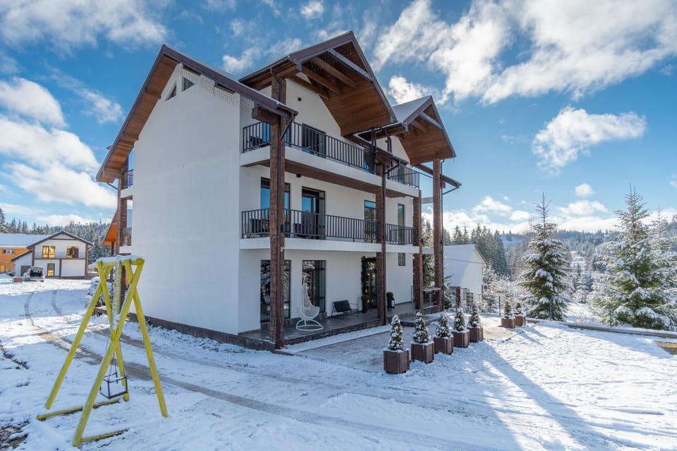 Property building, Winter