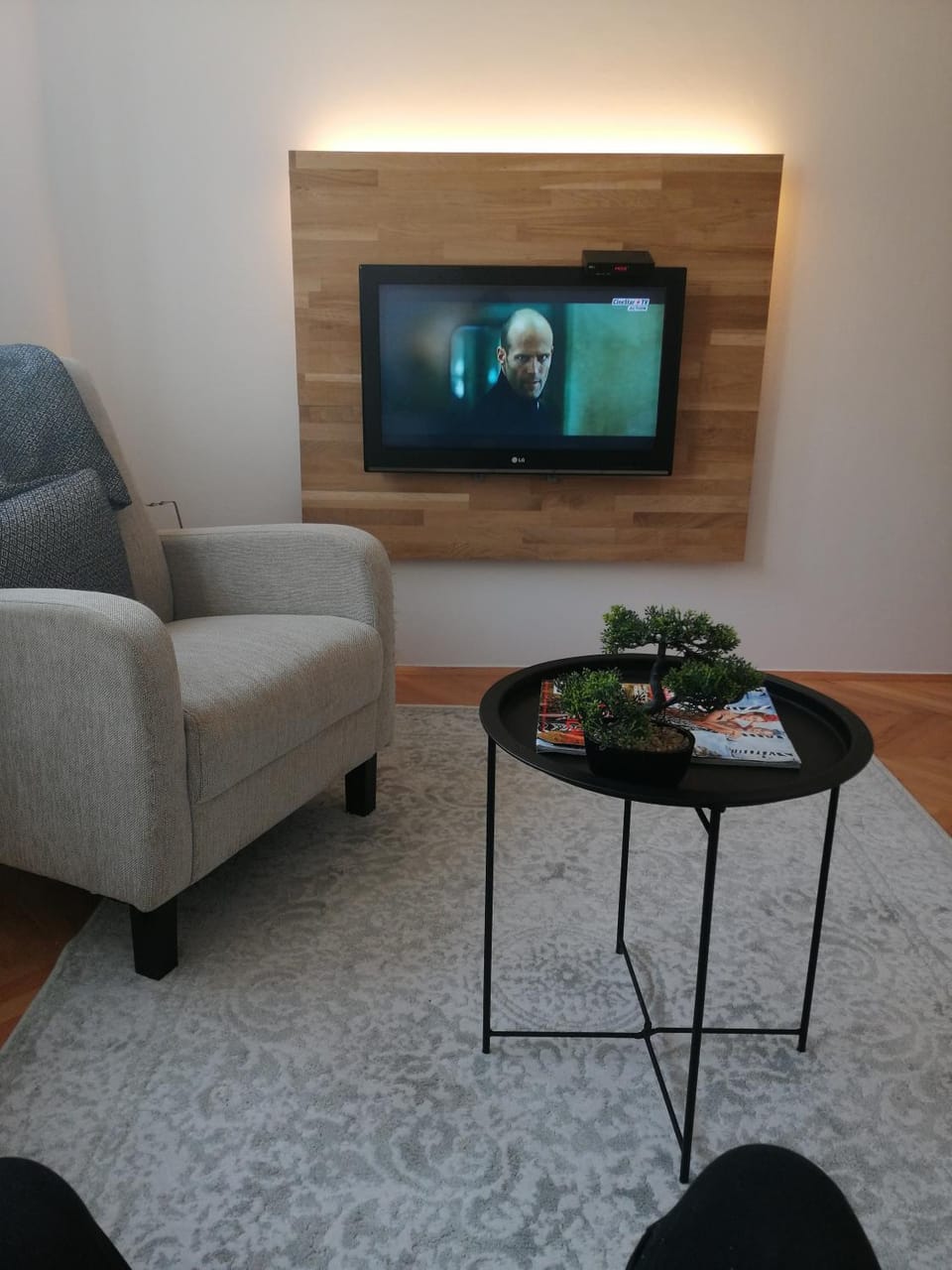 TV and multimedia, Living room, Seating area