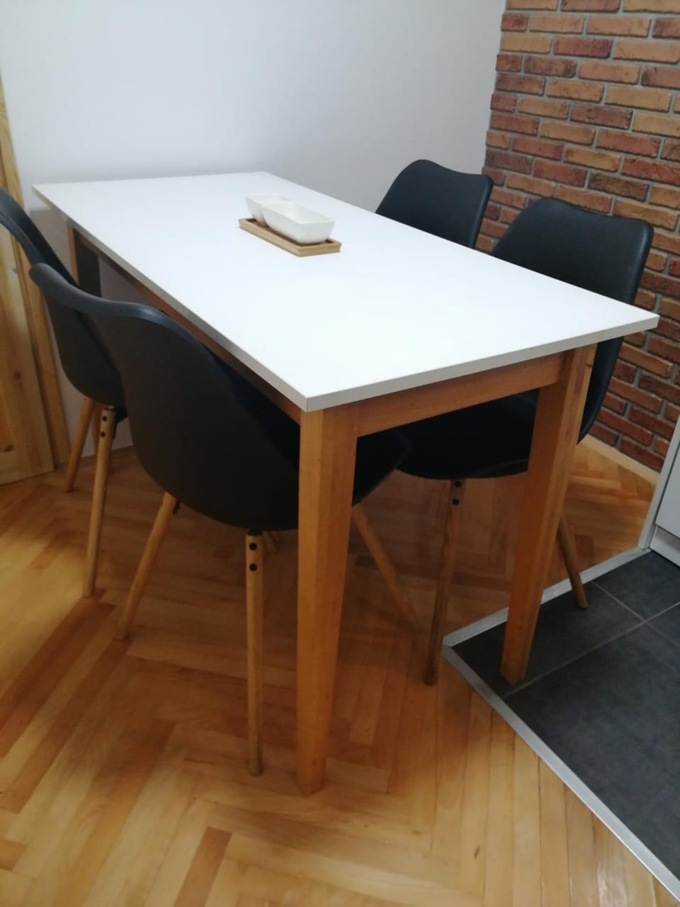 Business facilities, Dining area