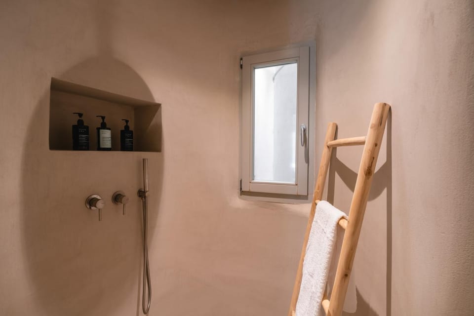 Villa AELIA by LLB Mykonos - 2BDR - Sea & Sunset view Apartment in Mykonos, Mikonos 846 00, Greece
