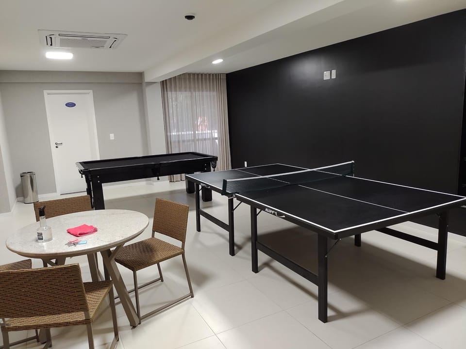 Table tennis