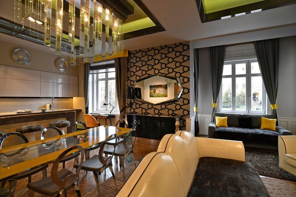TV and multimedia, Living room, Dining area, kitchen