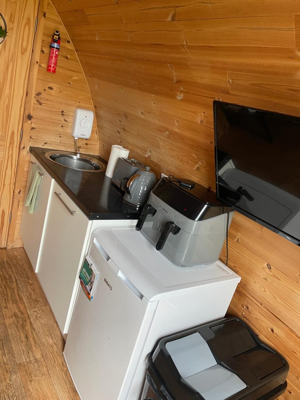 TV and multimedia, Kitchen or kitchenette