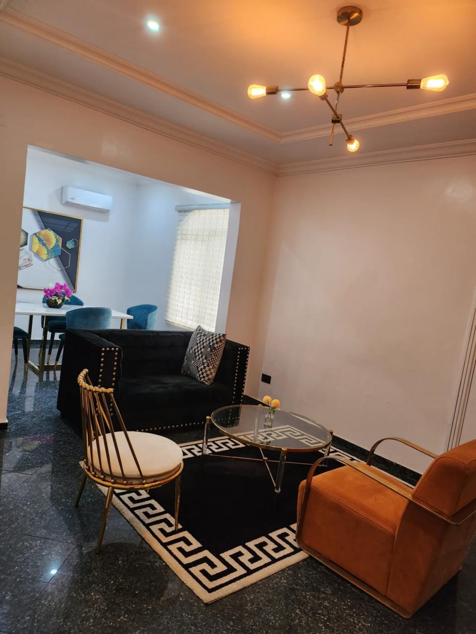 Living room, Seating area, Dining area