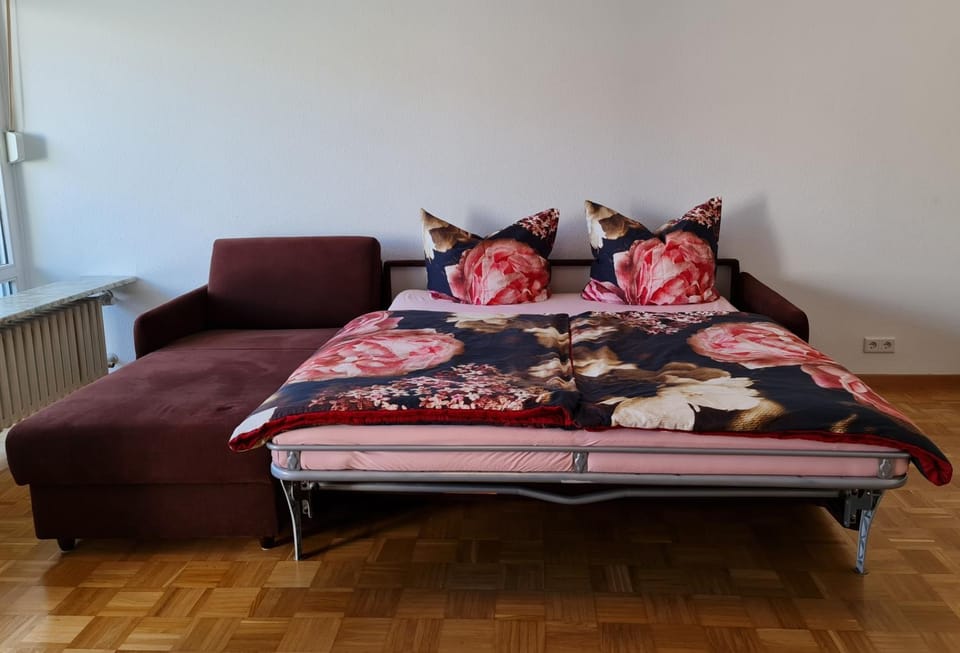Living room, Bedroom