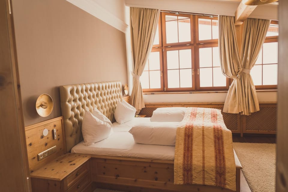 Staff, Photo of the whole room, Bedroom