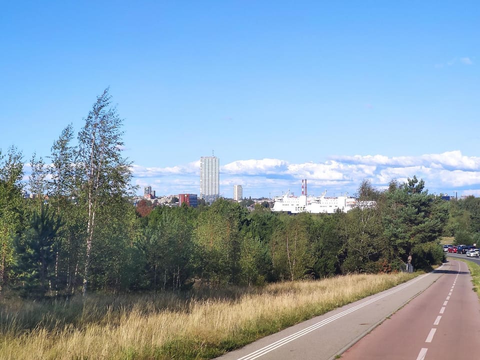 Property building, Natural landscape, View (from property/room), City view