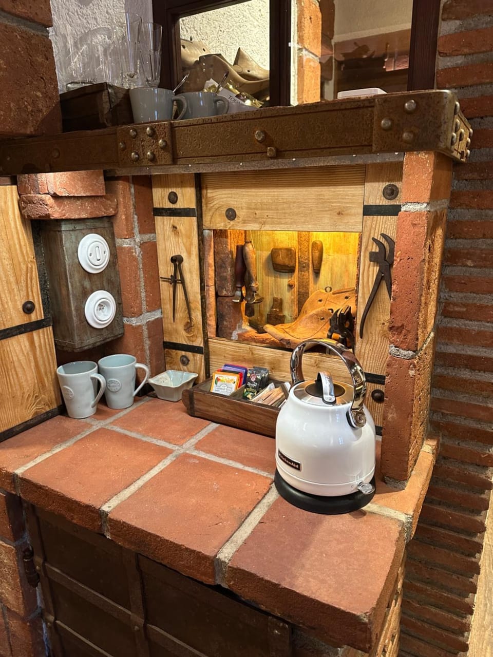 Coffee/tea facilities