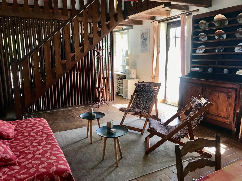 Pîgeonnier du Rau, avec Parc et Piscine Apartment in Nouvelle-Aquitaine