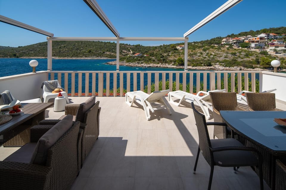 Balcony/Terrace, Sea view, Sunrise, Sunset, sunbed