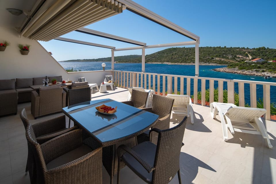 Balcony/Terrace, Sea view, Sunrise, Sunset, sunbed