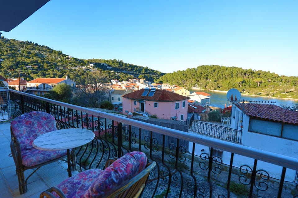 View (from property/room), Balcony/Terrace, Other