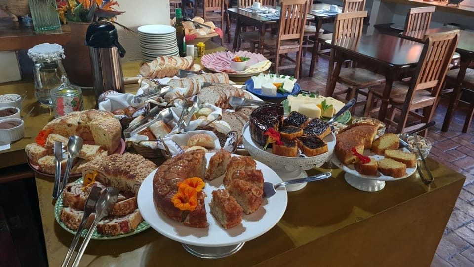 Breakfast, Buffet breakfast