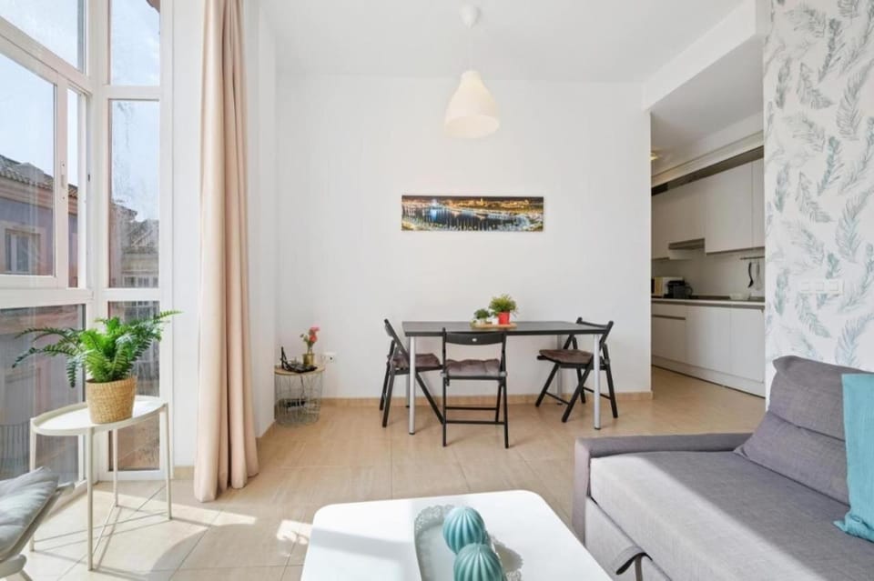 Apartamento terraza privada 3 by greensol homes Apartment in Malaga