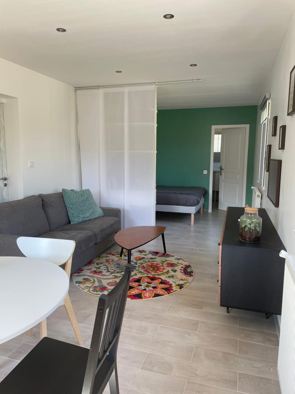 Seating area