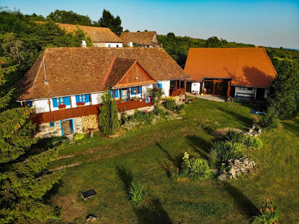 Property building, Garden