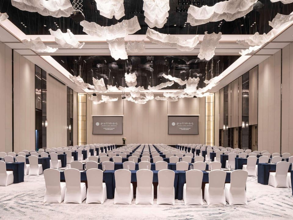 Meeting/conference room