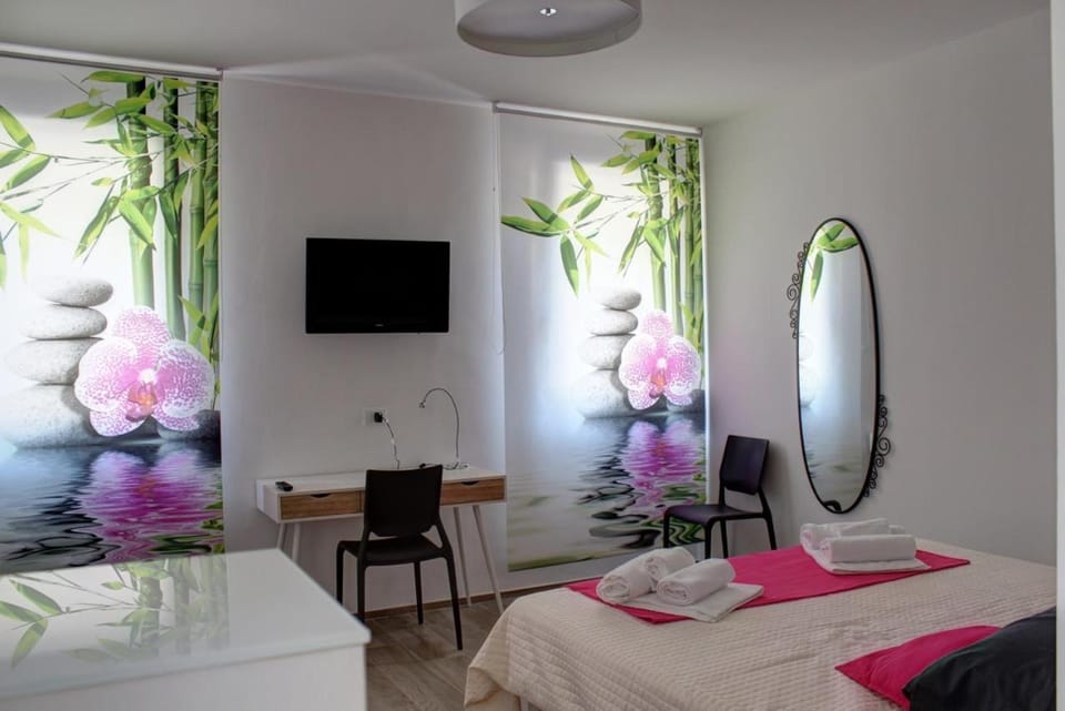 la casa in Ancona Hotel in Marche