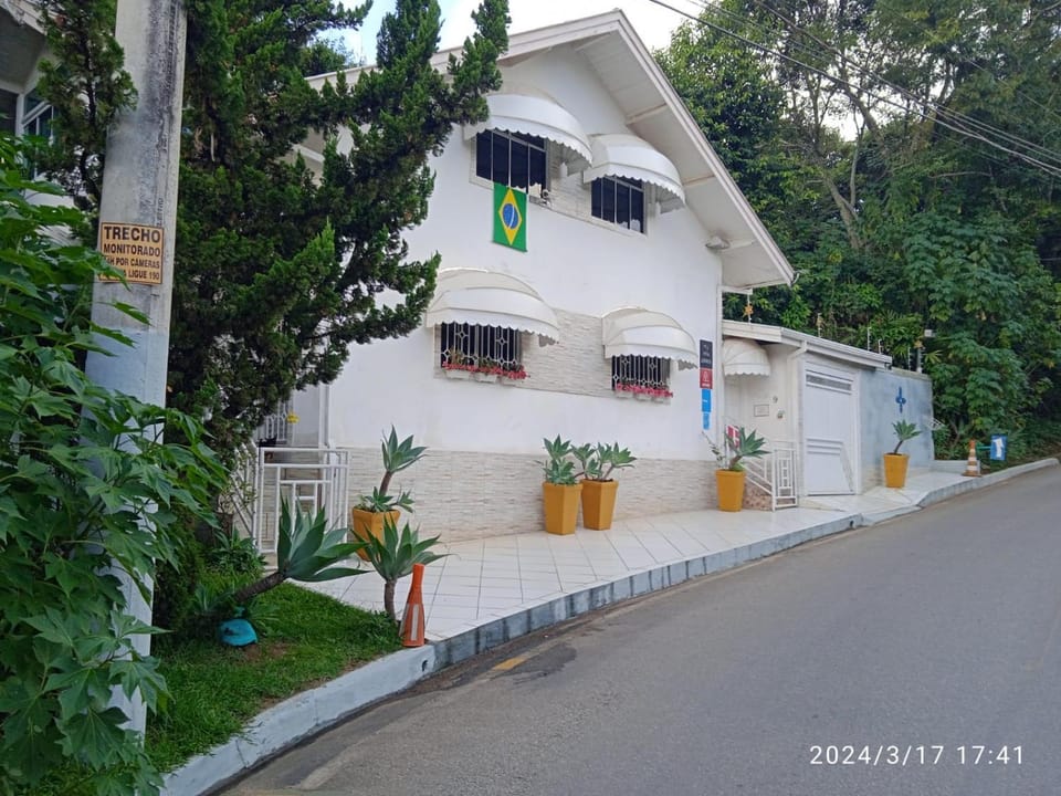 Property building, Street view