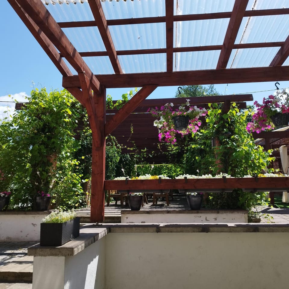 Noclegi Szymrych Farm Stay in Lower Silesian Voivodeship